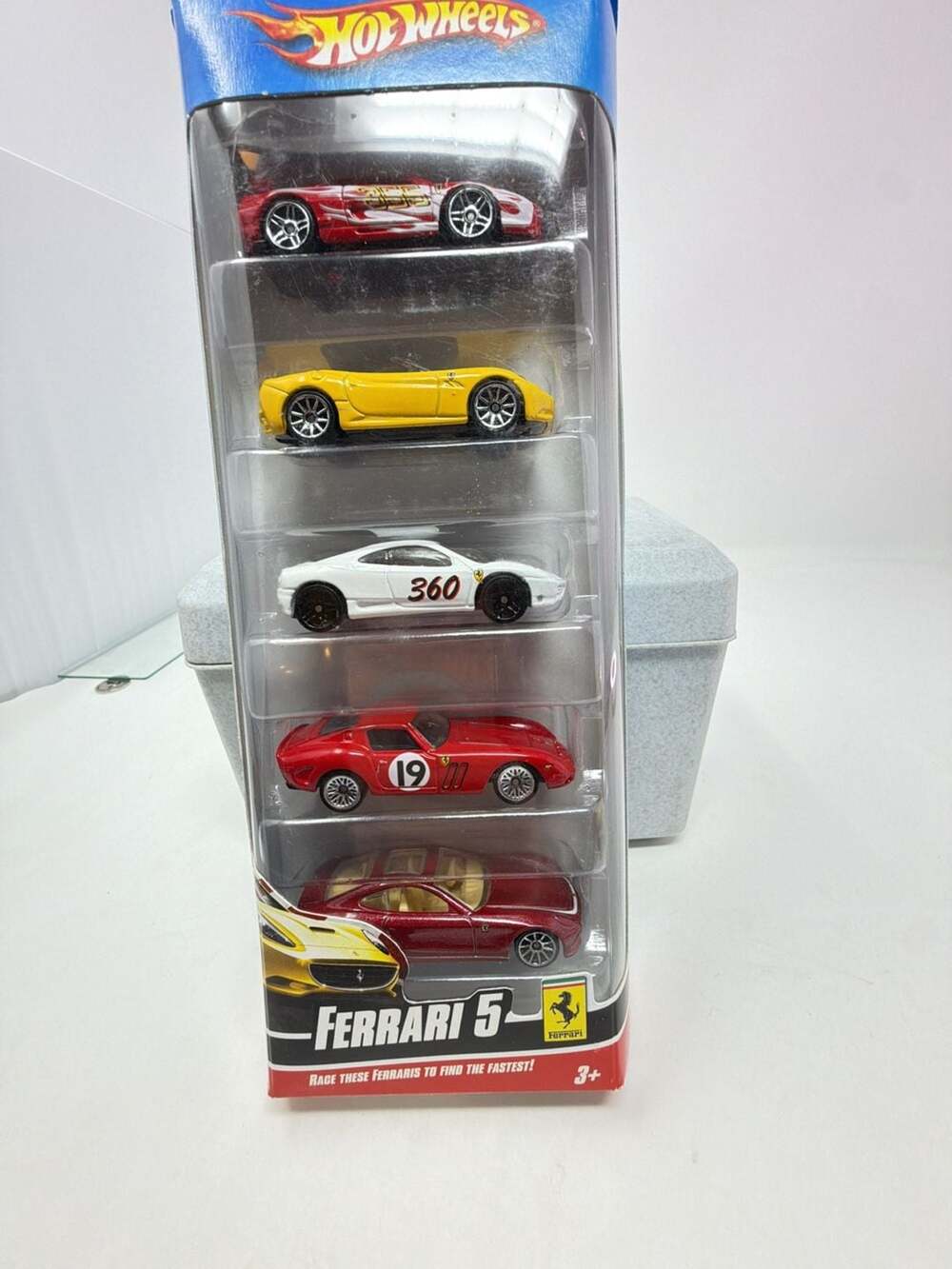 Hot Wheels Ferrari 5-Pack Die-Cast Cars Gift Pack